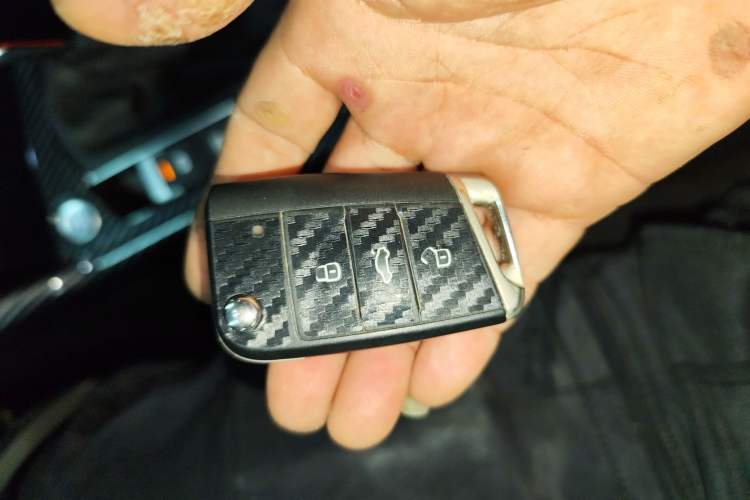 Used Volkswagen Tayron 2020 330TSI Two-Wheel Drive Luxury Connected Pro Edition
