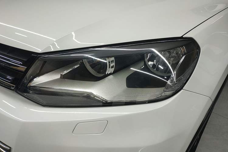 Used Volkswagen Touareg 2011 3.0 TSI Standard Version