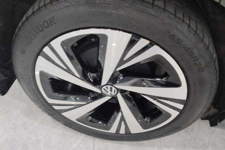 Used Volkswagen ID.6 CROZZ 2021 Revised Version Long-Range PRO Edition