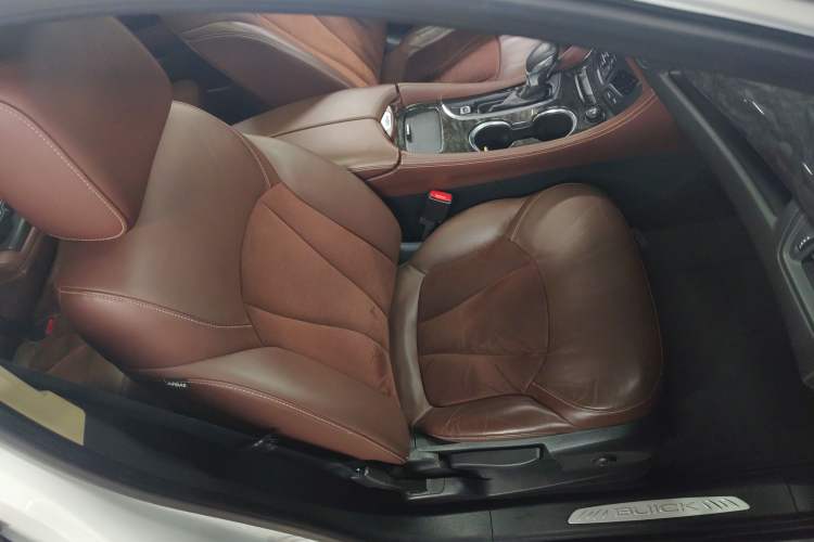 Used Buick Envision 2016 20T Two-Wheel-Drive Elite Model
