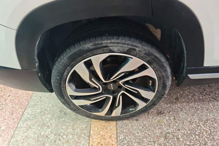 Used Jetour X90 2019 1.5T Automatic Smart Enjoyment 6-Seater Emission Standard China V