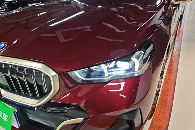 Used BMW 5 Series 2024 530Li Luxury Edition M Sport Package
