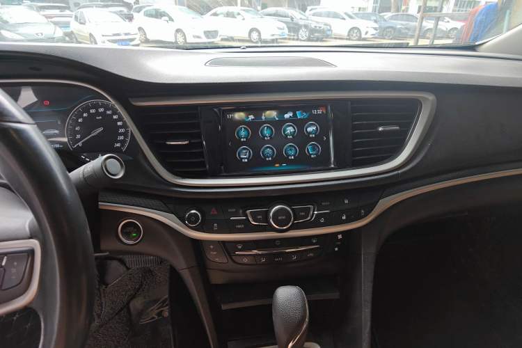 Used Buick GT 2019 18T Automatic Connected Flagship Version China VI Standard
