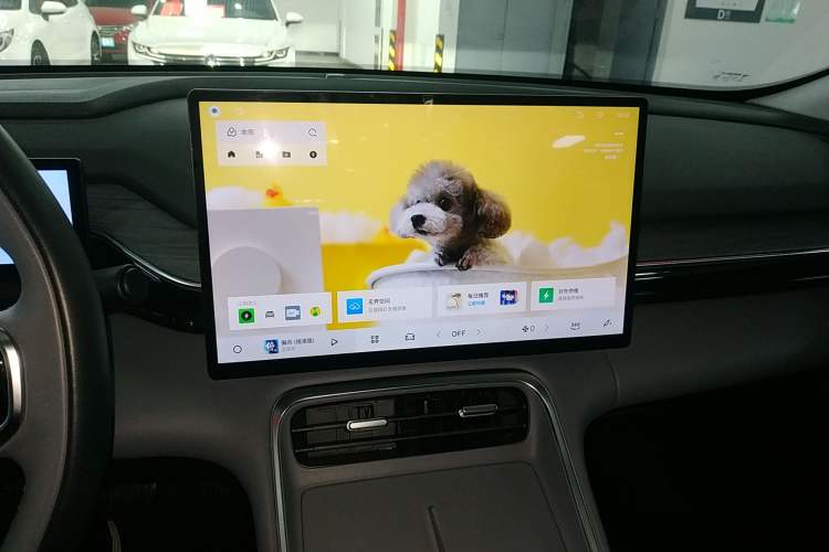 Used Geely Galaxy L6 2025 EM-i 140km Explorer+ Edition
