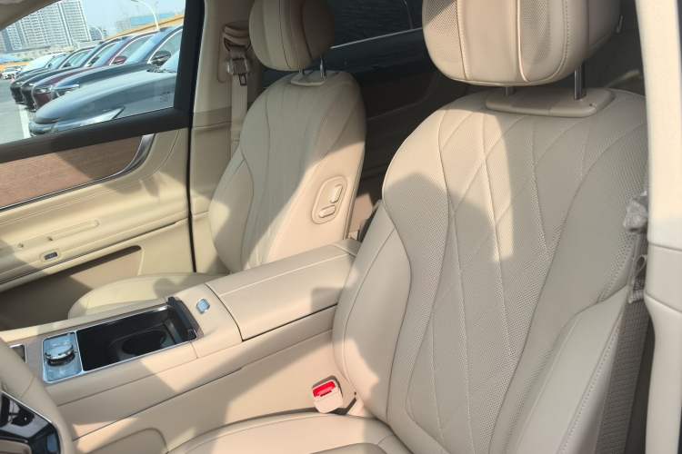 Used Hima AITO M9 2024 Range-Extended Ultra Version 42 kWh 6-Seater Model
