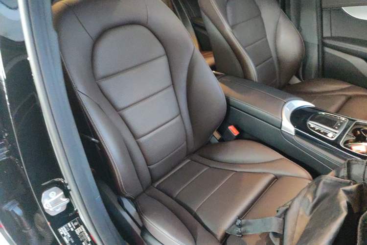 Used Mercedes-Benz GLC 2022 Refreshed GLC 260 L 4MATIC Dynamic Edition
