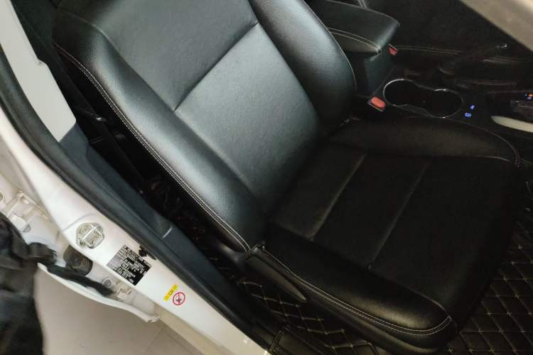 Used Toyota Corolla 2017 Revised Version 1.2T S-CVT GL-i