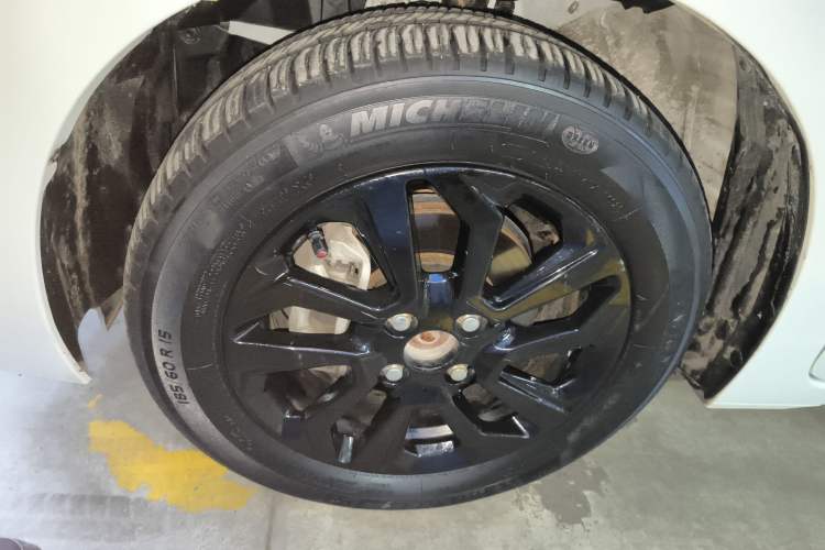 Used Honda Fit 2016 1.5L LXS CVT Comfort Sunroof Version