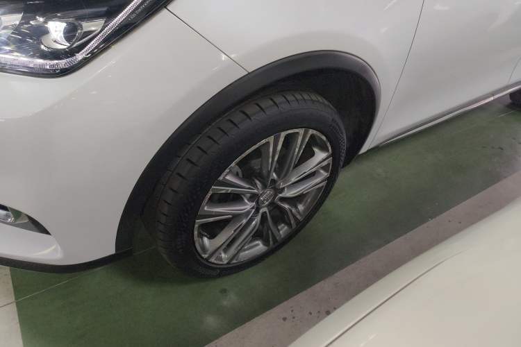 Used BYD Tang 2019 2.0T Automatic SmartConnect Prestige 7-Seater China VI Standard
