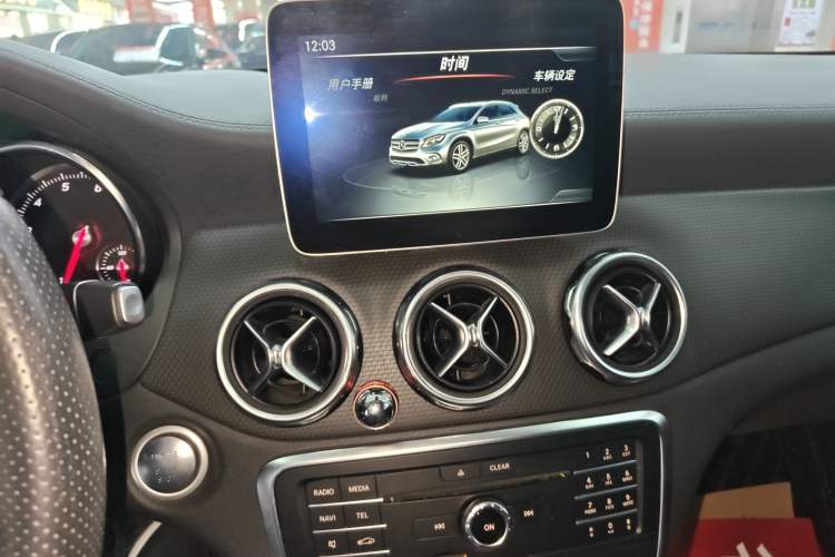 Used Mercedes-Benz GLA 2017 GLA 200 Fashion Model
