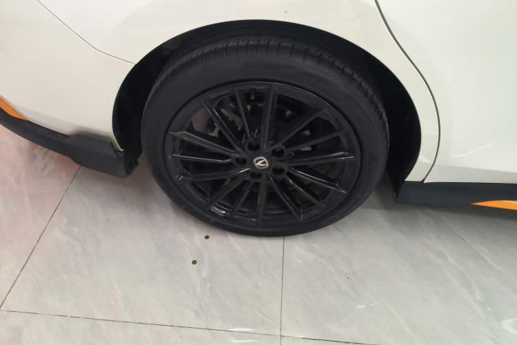 Used Changan UNI-V 2024 1.5T Prestige Sport Edition