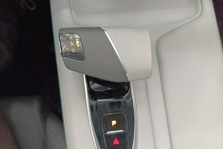 Used Changan UNI-Z 2025 1.5T Premium Edition
