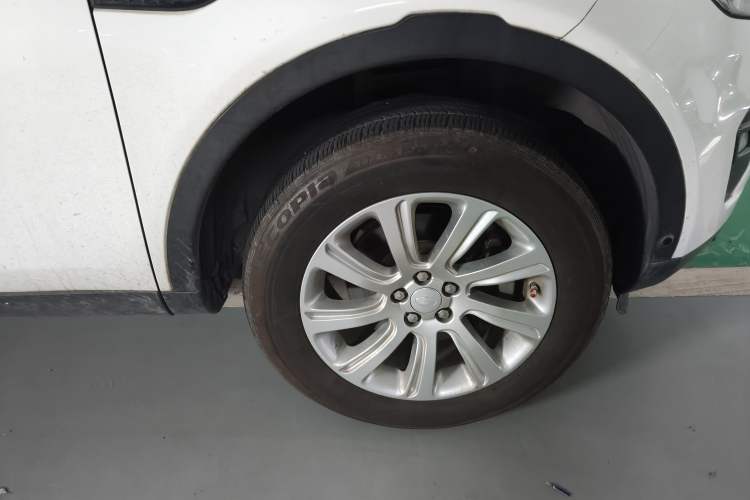 Used Land Rover Discovery Sport 2019 240 PS PURE Edition China V Standard