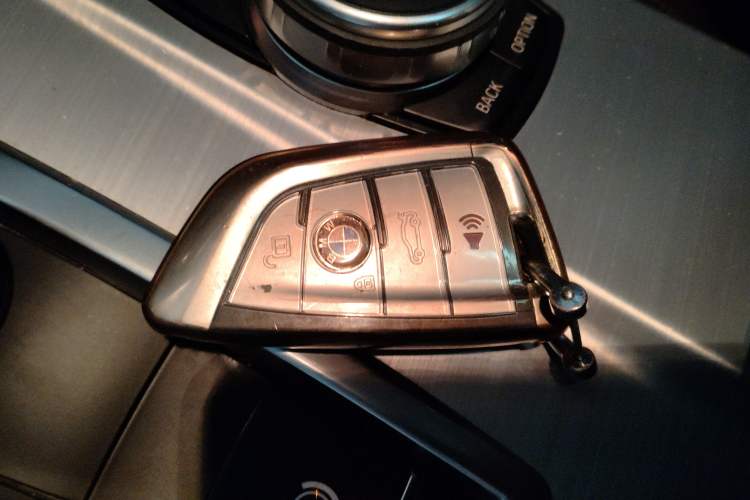 Used BMW X4 2016 xDrive20i M Sport Edition
