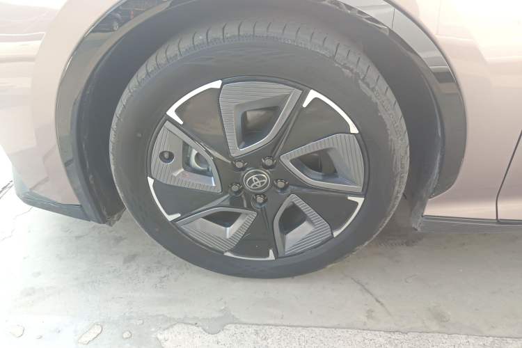 Used Toyota bZ3 2023 616 km Long-Range Premium