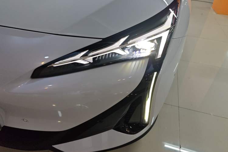 Used ARCFOX Alpha S5 2024 708MAX 200kW