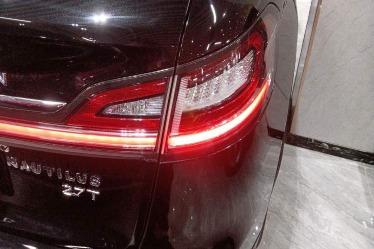 Used Lincoln Nautilus 2021 2.7T Four-Wheel Drive Prestige Edition
