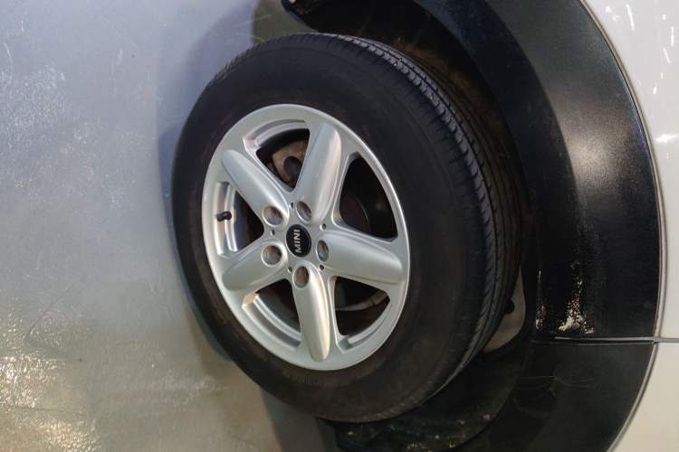 Used  Countryman 2011 1.6L ONE
