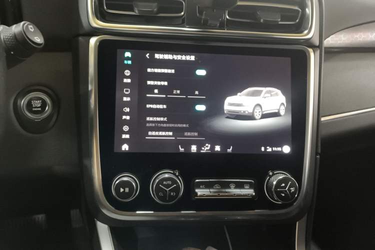 Used Lynk & Co 01 EM-P 2019 1.5T PHEV Jing Meeting China VI Emission Standards
