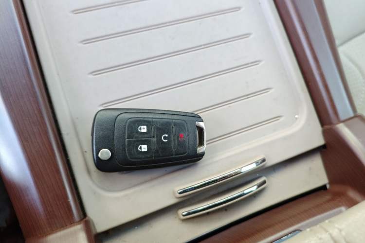 Used Buick GL8 2017 25S Comfort Version China V Standard
