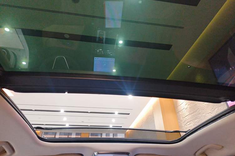 Used Hongqi H5 2023 2.0T Automatic Smart Connect Flagship Edition
