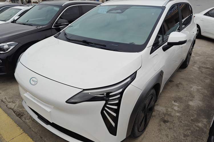 Used AION Y 2023 Younger
