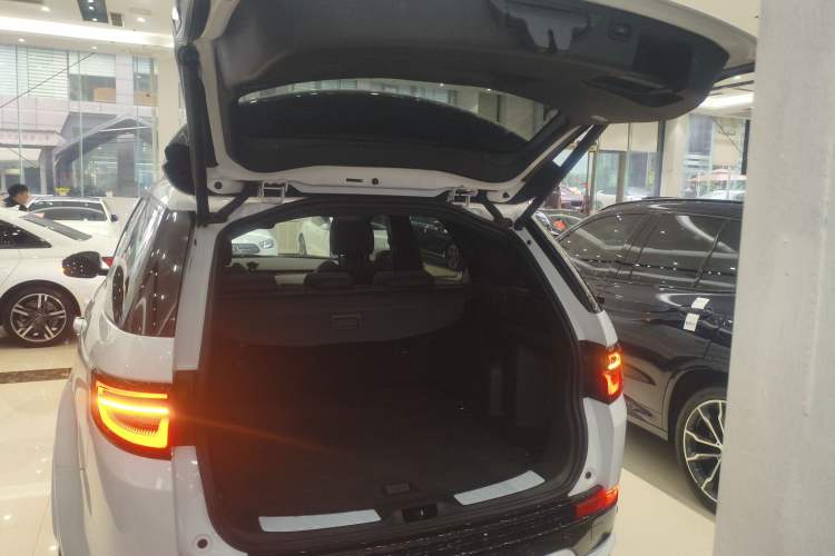 Used Land Rover Discovery Sport 2022 249 PS R-Dynamic S Performance Edition 5 Seats
