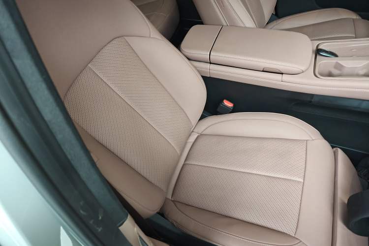 Used Nio EC6 2023 75 kWh