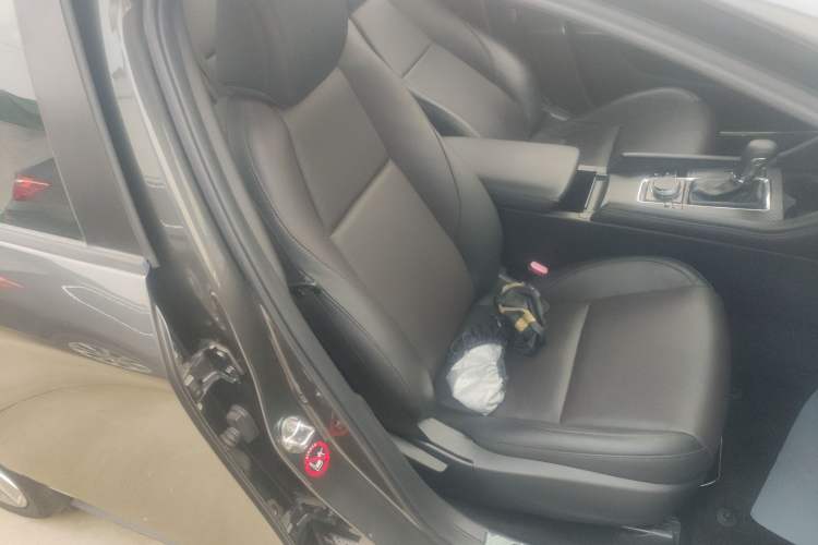 Used Mazda Mazda 3 Axela 2021 2.0L Automatic Zhiya Edition