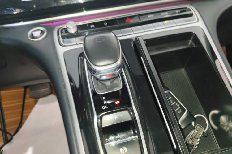 Used GAC Trumpchi M8 2021 Lingxiu Series 390T Deluxe Edition
