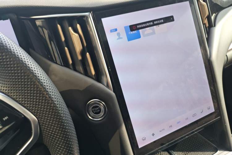 Used Hongqi HS7 PHEV 2024 2.0T PHEV Four-Wheel Drive Flagship Edition 6 Seats
