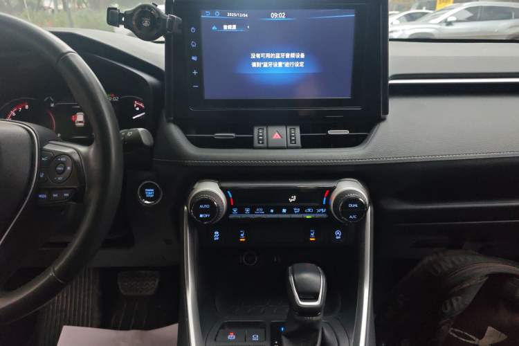 Used Toyota RAV4 2020 2.0L CVT 4x4 Style PLUS Edition
