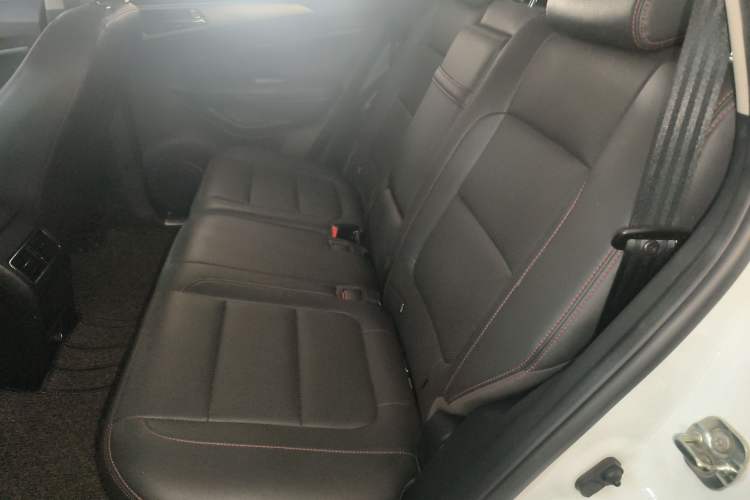 Used Changan CS75 2015 1.8T Automatic 4x4 Elite Model China V Standard
