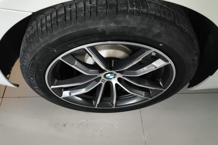 Used BMW 5 Series 2022 Second Facelift 525Li M Sport Package
