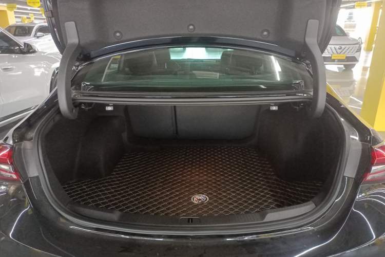 Used Buick LaCrosse 2022 552T Luxury Version
