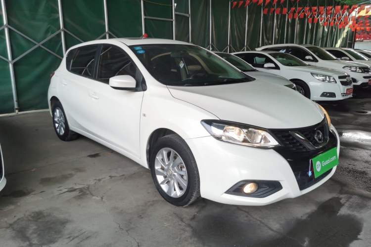 Used Nissan Tiida 2016 1.6L CVT Cool Dynamic Edition
