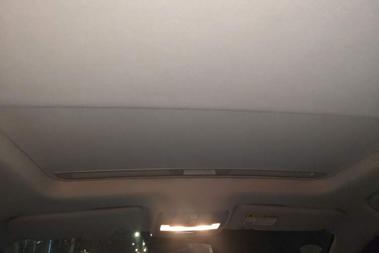 Used Roewe Ei5 2018 Internet Flagship Edition
