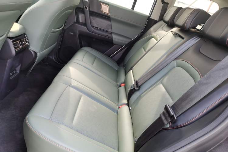 Used  03 2024 472km Four-Wheel Drive Long-Range Version
