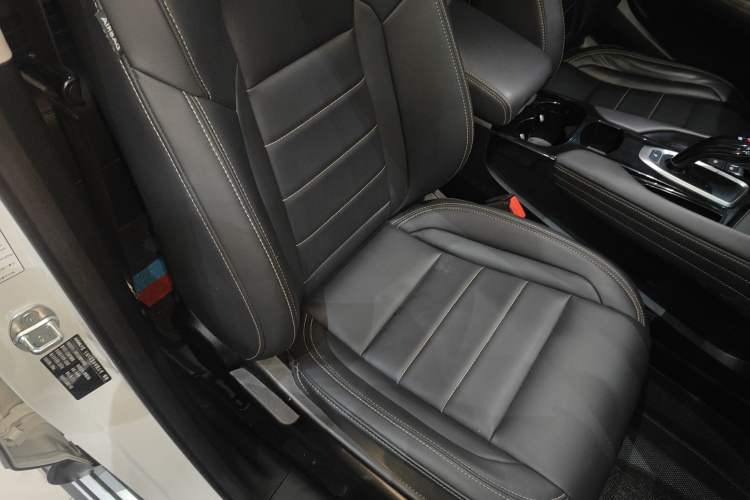 Used Haval F7x 2021 1.5T Two-Wheel Drive Smart & Trendy Edition