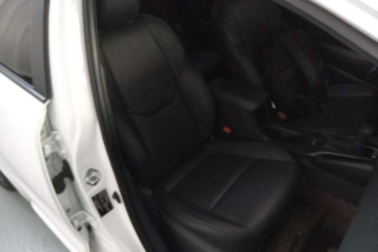 Used Toyota Levin 2023 Smart Electric Hybrid Dual-Engine 1.8L Luxury Edition
