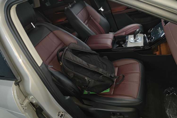 Used Land Rover Range Rover Evoque 2022 Facelifted Aurora L 249 PS R-Dynamic Luxury Edition