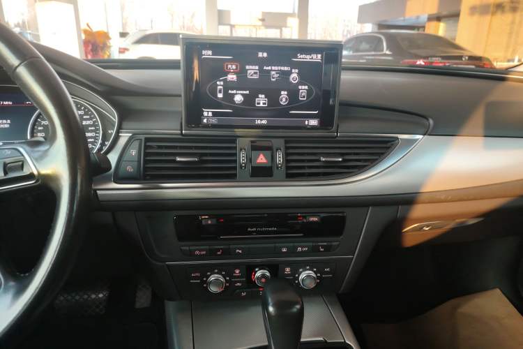 Used Audi A6L 2018 30th Anniversary Edition 35 TFSI Fashion Model
