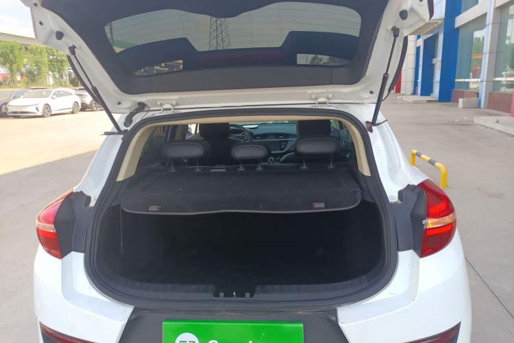 Used Geely Auto Emgrand GS 2017 Sport Edition 1.3T Automatic Smart Connectivity Model
