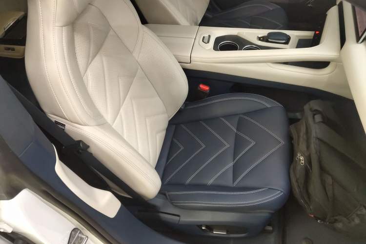 Used Zeekr 001 2023 WE Edition 86 kWh
