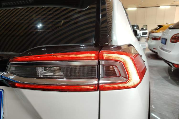 Used Toyota Wildlander 2022 2.0L CVT Two-Wheel Drive Luxury PLUS Edition