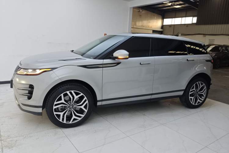 Used Land Rover Range Rover Evoque 2022 Facelifted Aurora L 249 PS R-Dynamic Luxury Edition
