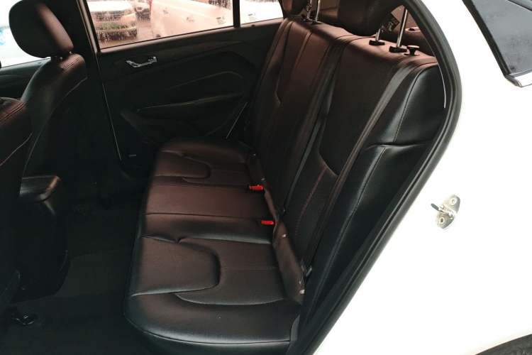 Used Chery Arrizo 5 2017 1.5L Manual Lingchao Edition
