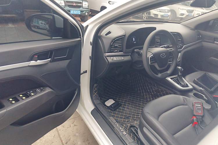 Used Hyundai Elantra (6th Generation / Lingdong) 2018 1.6L Automatic 15th Anniversary Special Edition
