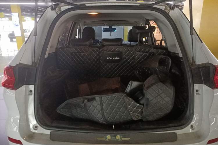 Used Haval M6 2021 PLUS 1.5T DCT Luxury Smart Connectivity Model