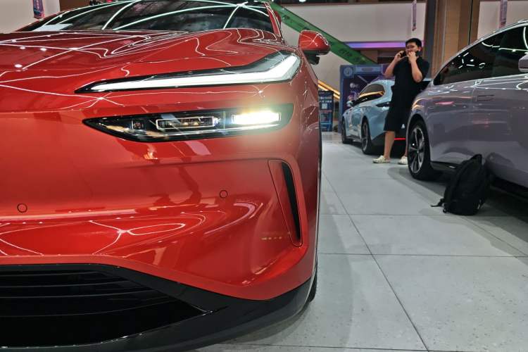 Used ONVO L60 2024 60 kWh All-Wheel Drive
